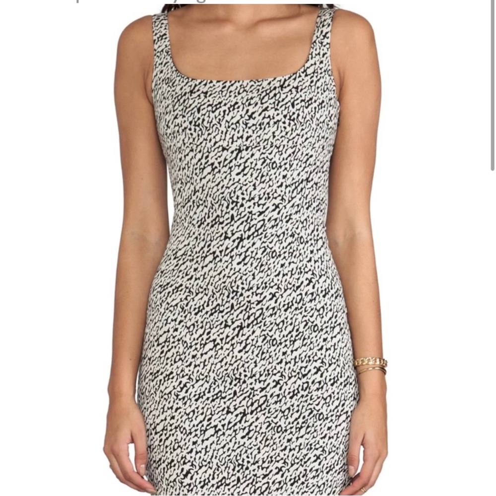 DVF knee length dress with scoop back